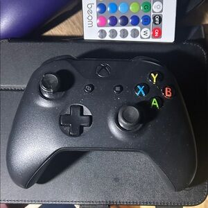 Black Wireless Controller